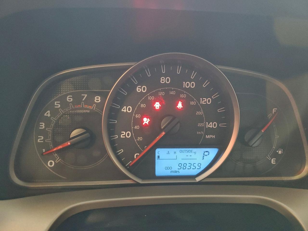 2015 TOYOTA RAV4 XLE photo 9
