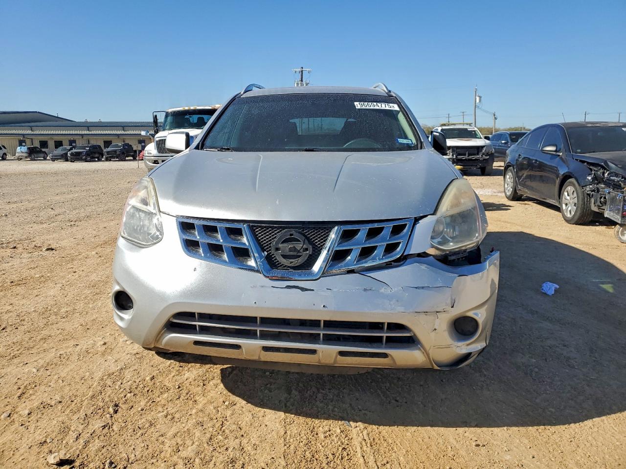 2011 NISSAN ROGUE photo 5