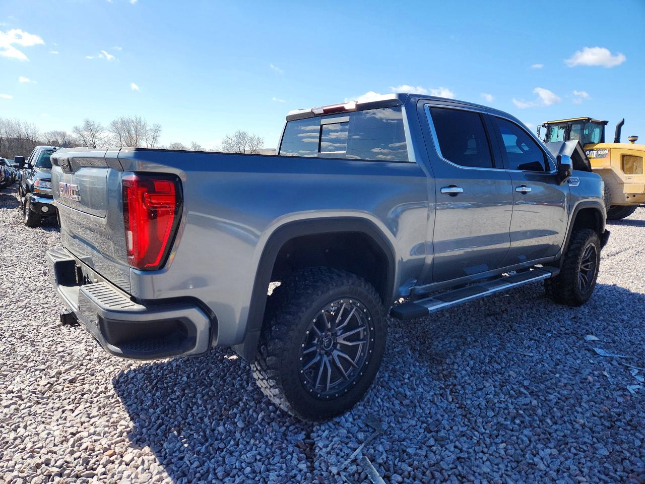 2019 GMC SIERRA K1500 DENALI photo 3
