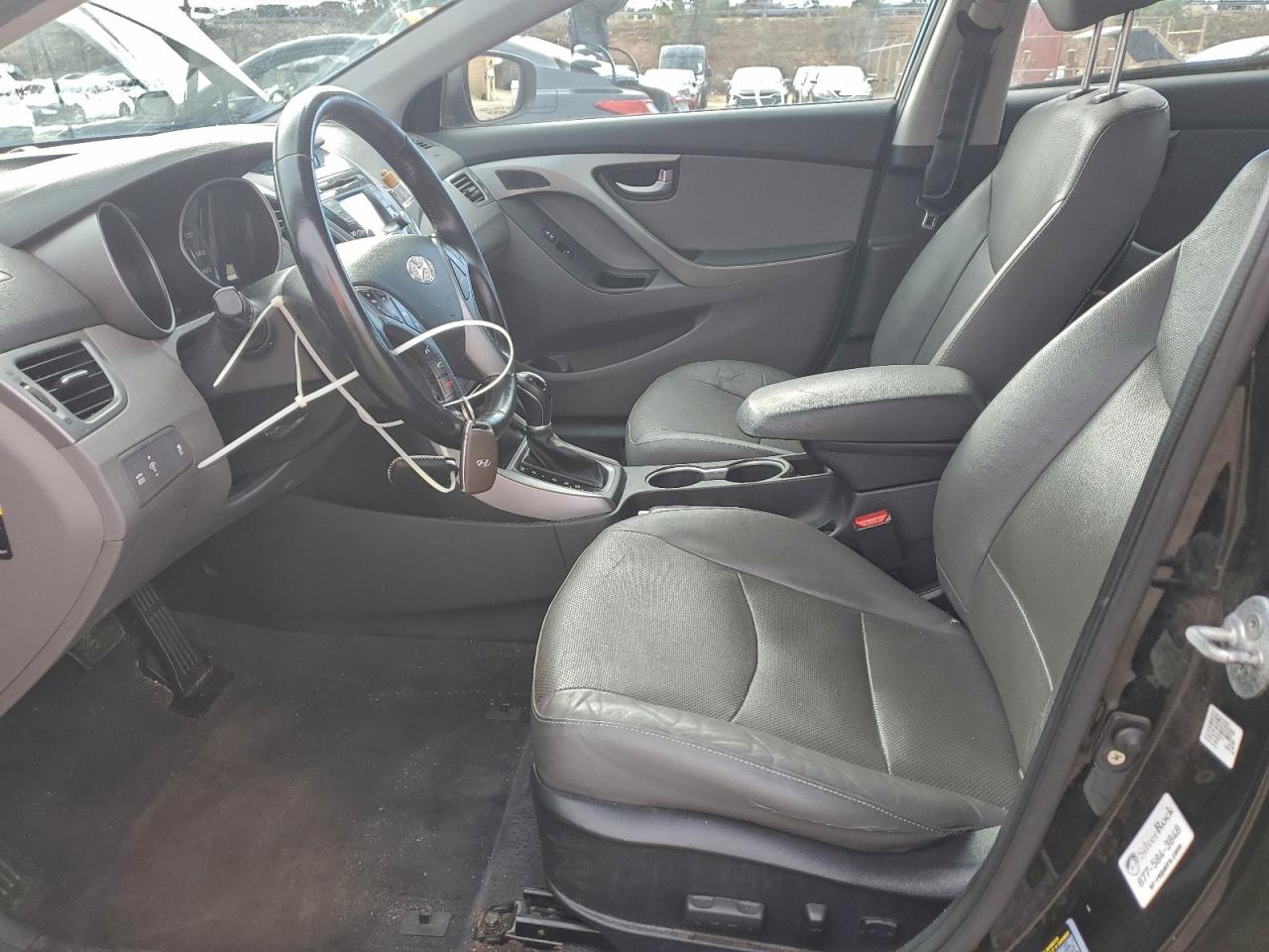 2016 HYUNDAI ELANTRA SE photo 7