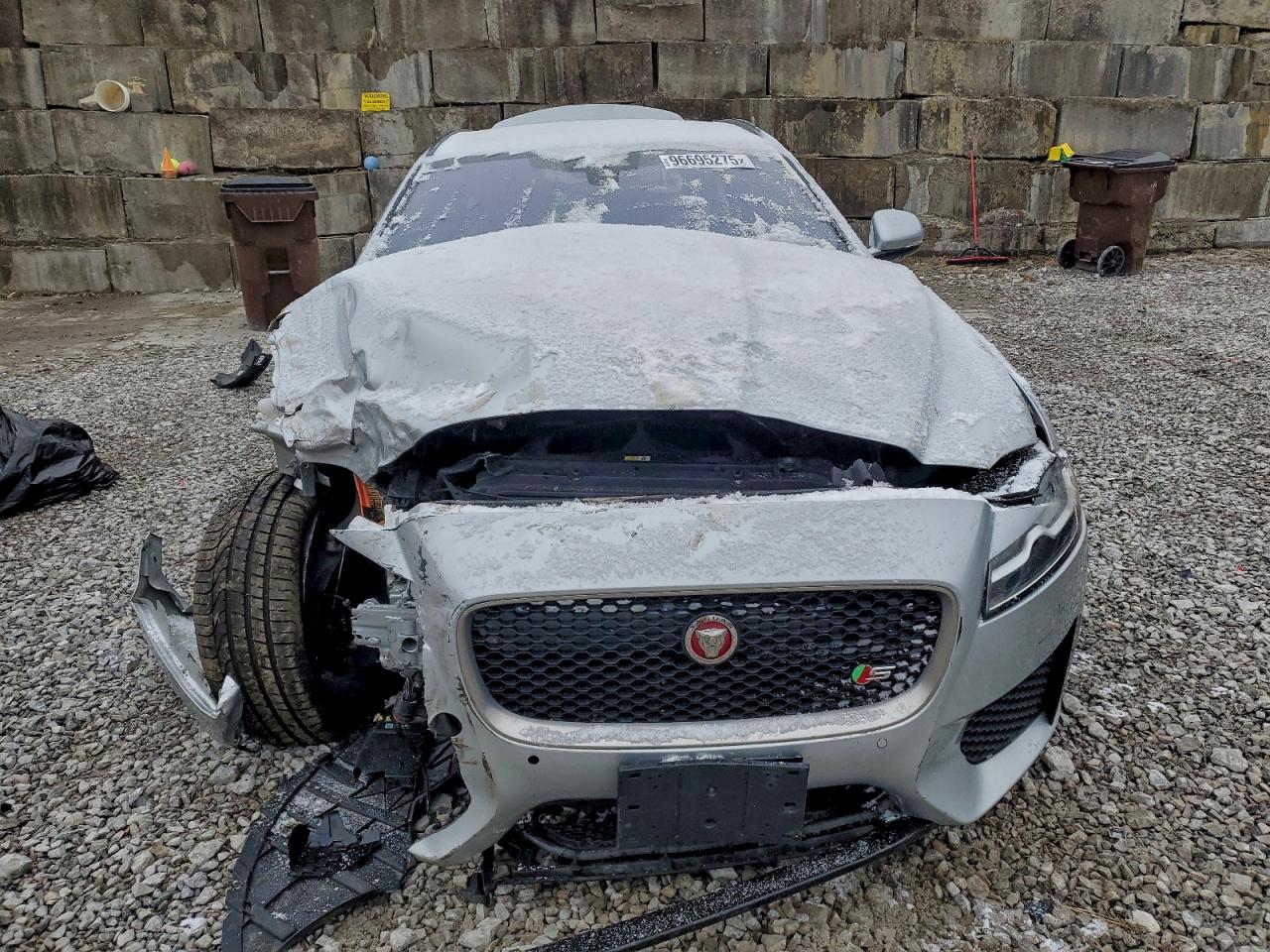 2018 JAGUAR XF S photo 5