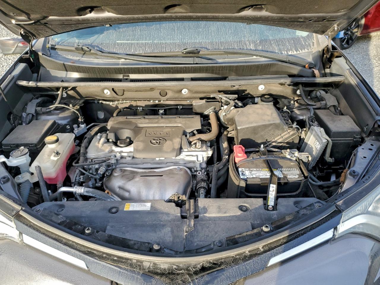 2017 TOYOTA RAV4 photo 12