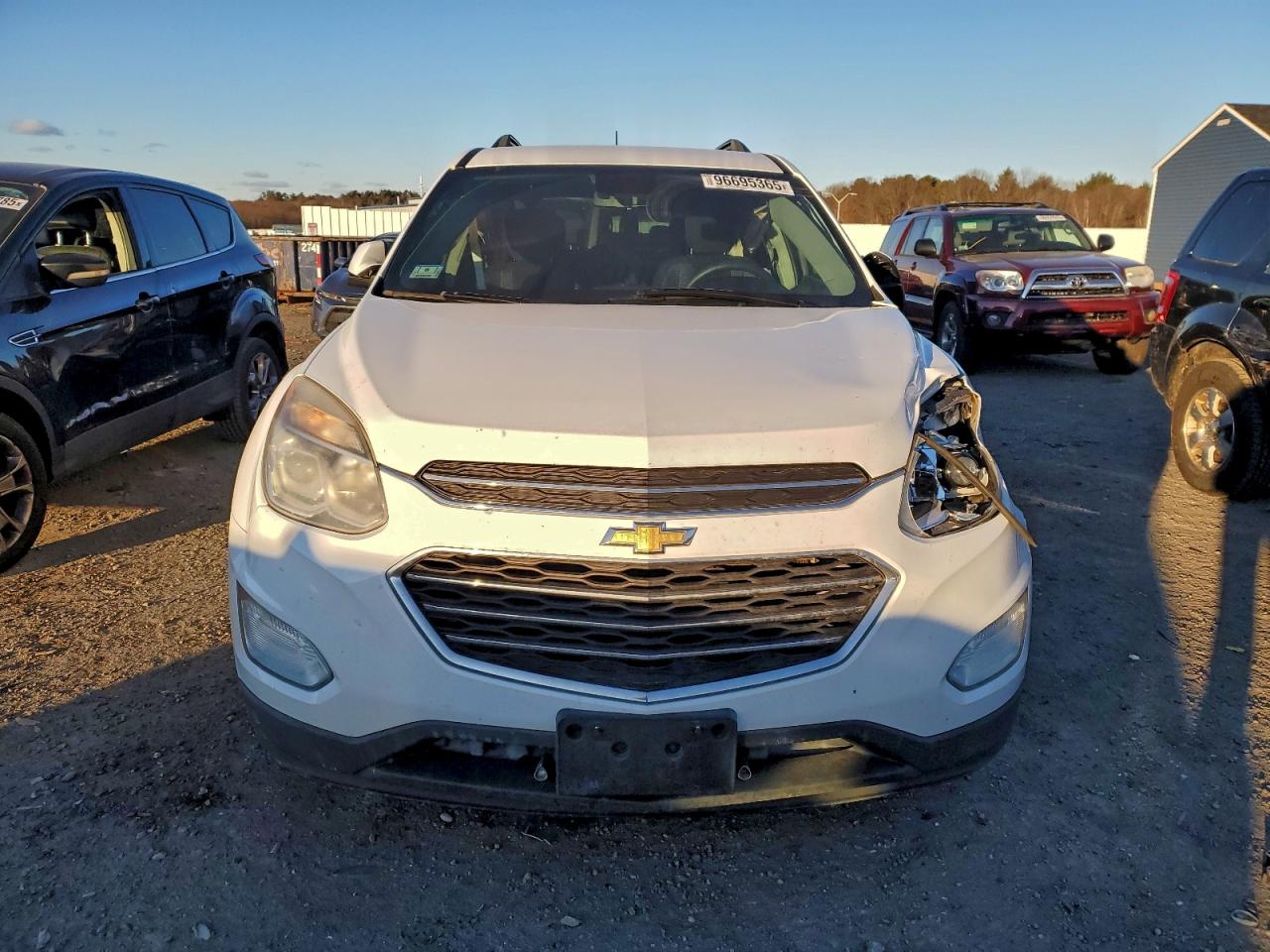 2016 CHEVROLET EQUINOX LT photo 5