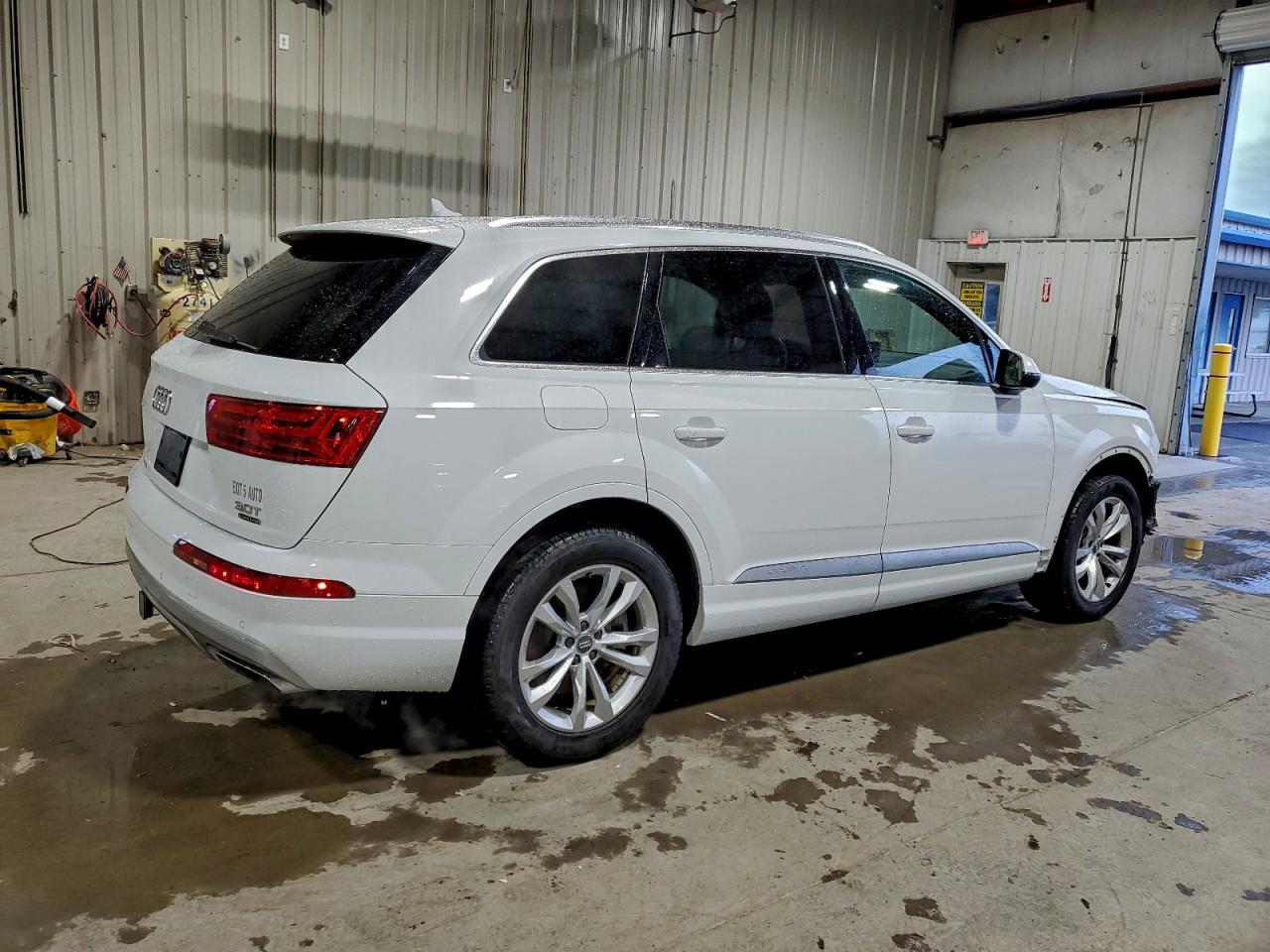 2017 AUDI Q7 PREMIUM PLUS photo 3