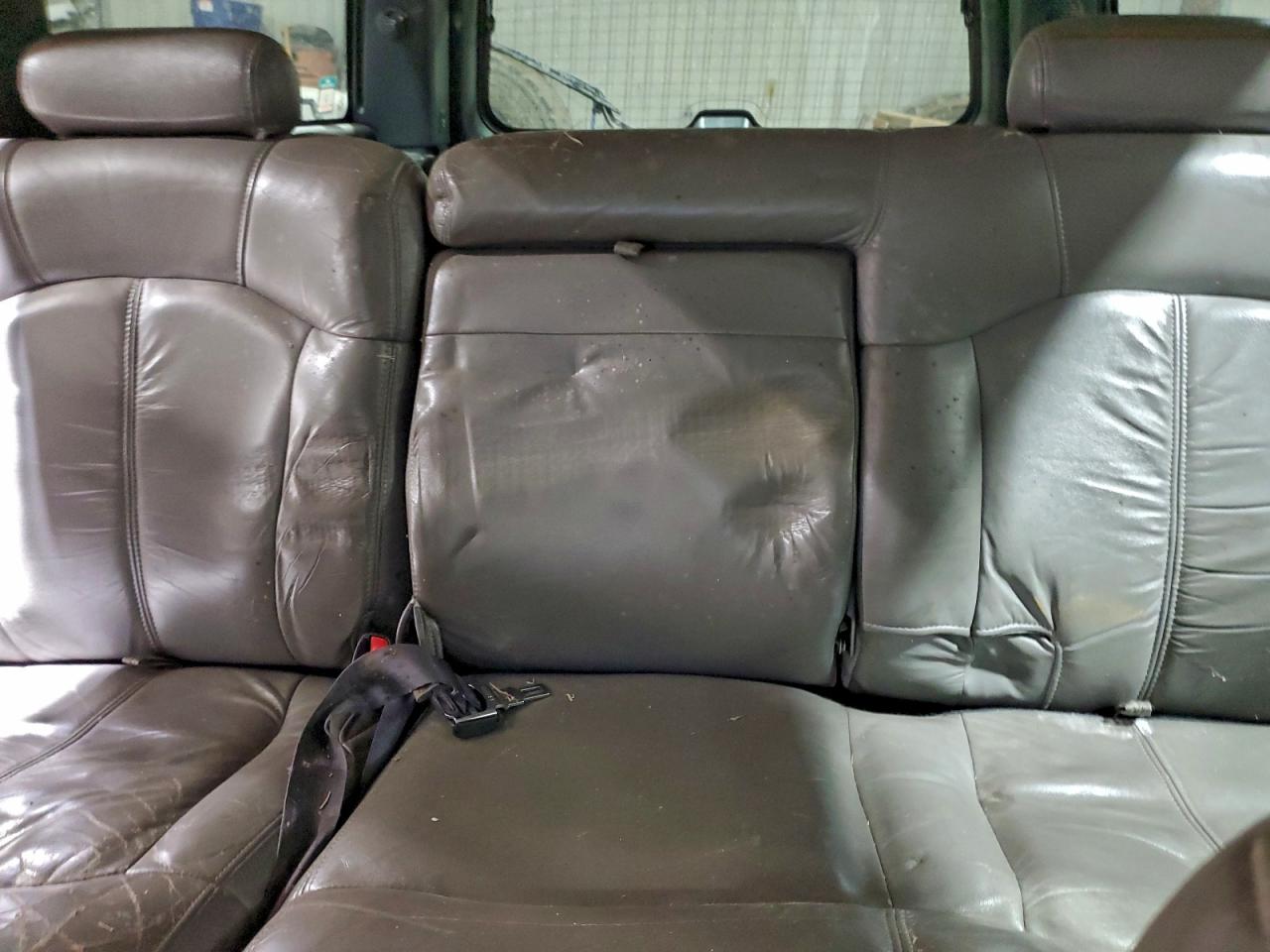 2000 CHEVROLET SUBURBAN K1500 photo 10