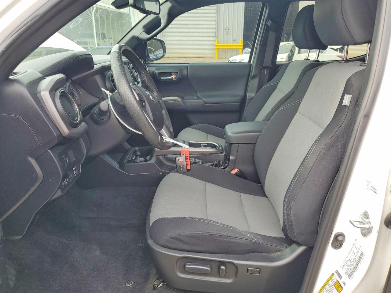 2021 TOYOTA TACOMA DOUBLE CAB photo 7