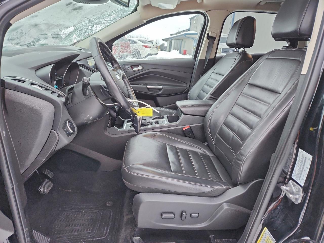 2017 FORD ESCAPE TITANIUM photo 7