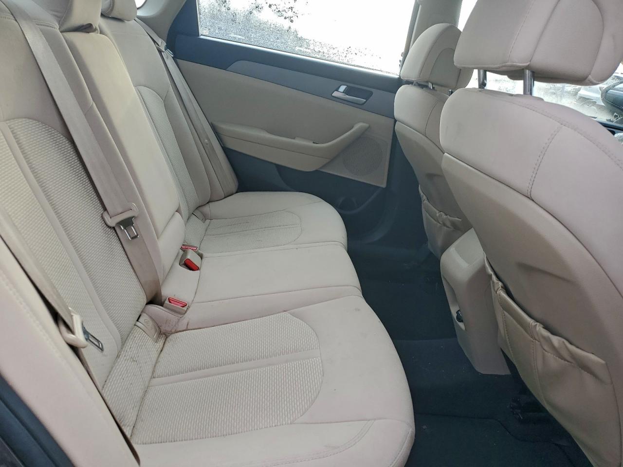 2015 HYUNDAI SONATA SE photo 10