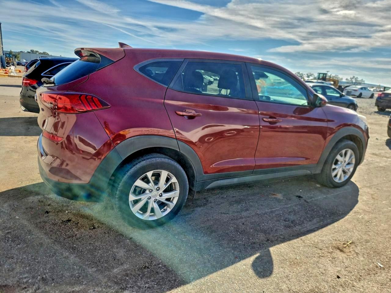 2019 HYUNDAI TUCSON SE photo 3