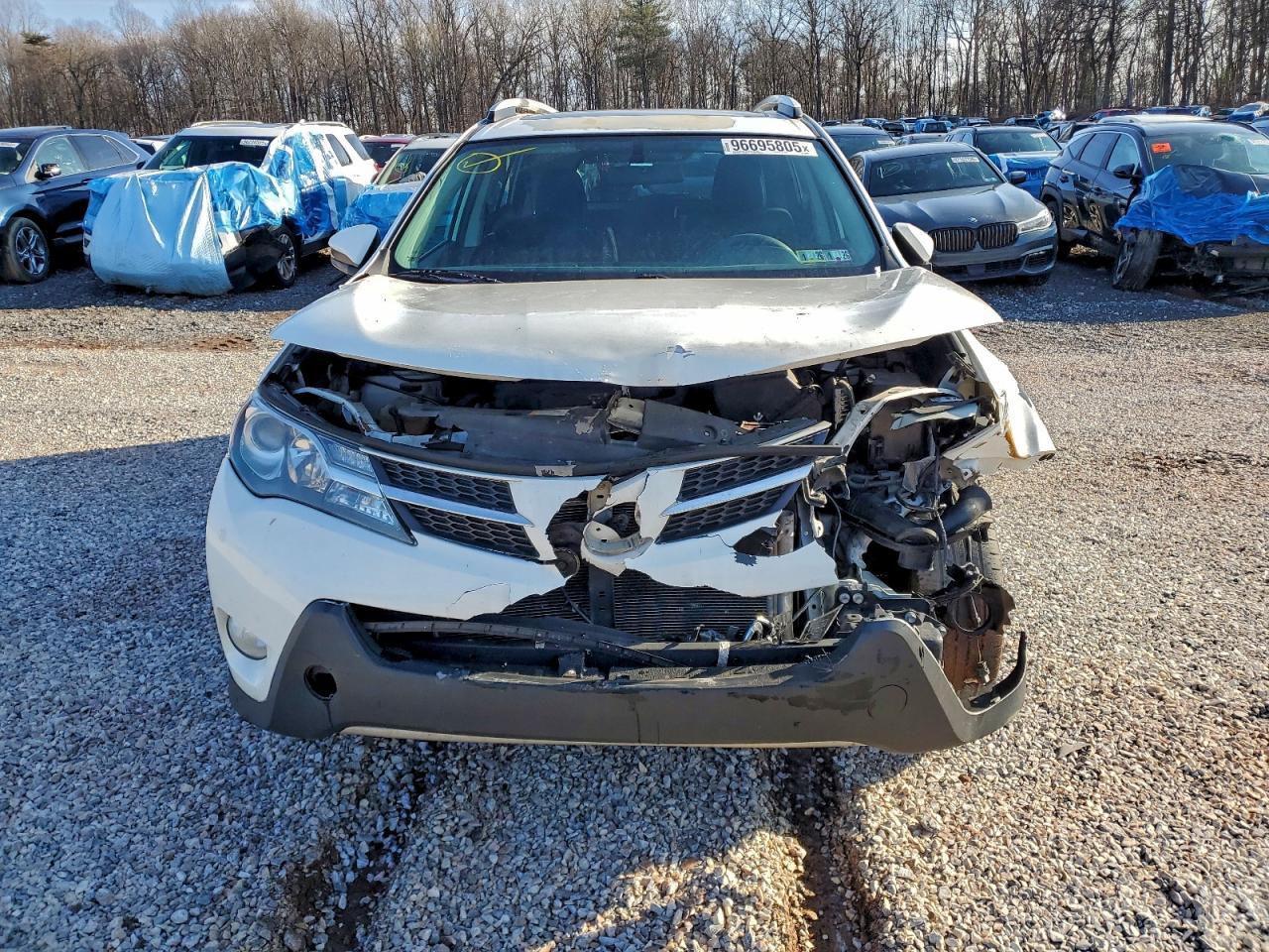 2015 TOYOTA RAV4 XLE photo 5