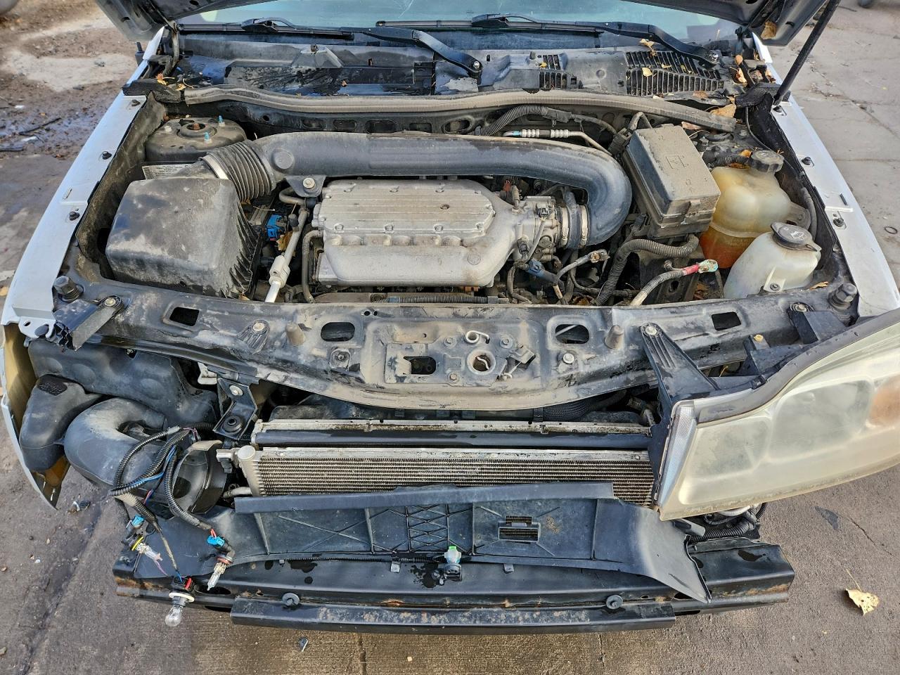 2006 SATURN VUE photo 12