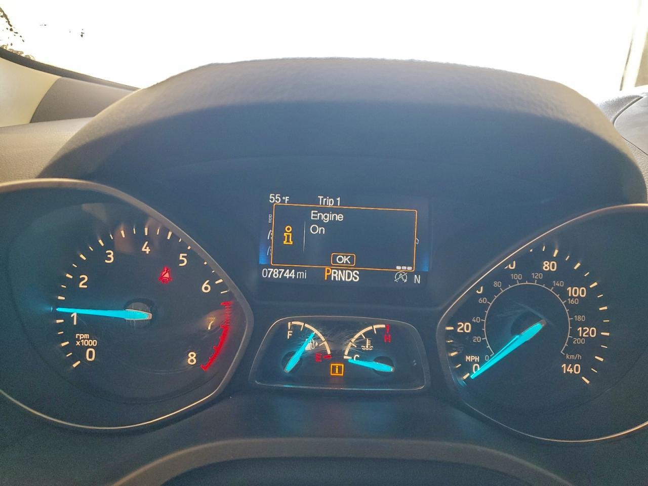 2017 FORD ESCAPE SE photo 9