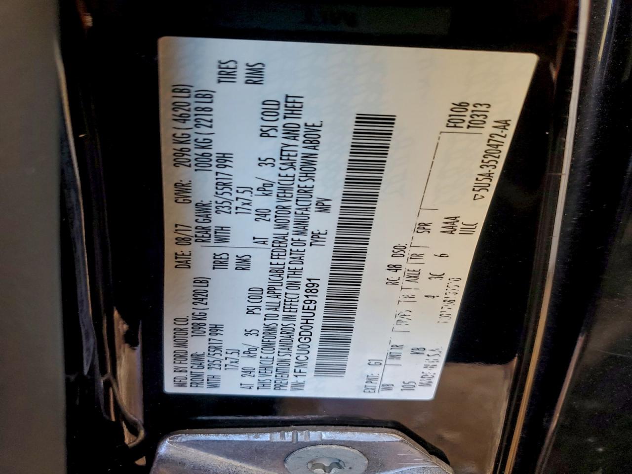 2017 FORD ESCAPE SE photo 13