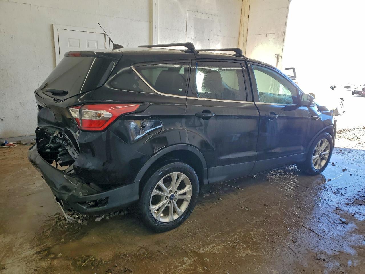 2017 FORD ESCAPE SE photo 3
