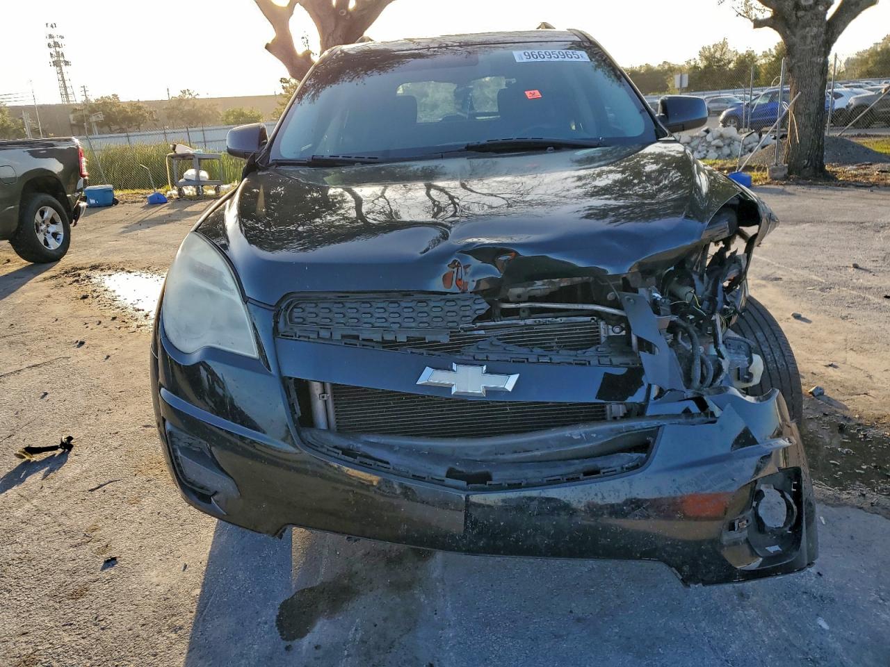 2013 CHEVROLET EQUINOX LT photo 5