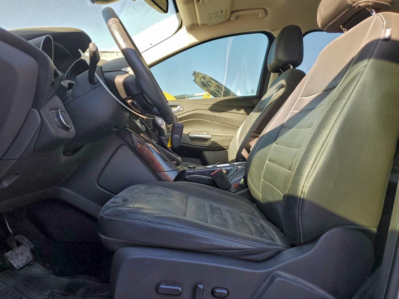 2015 FORD ESCAPE TITANIUM photo 7