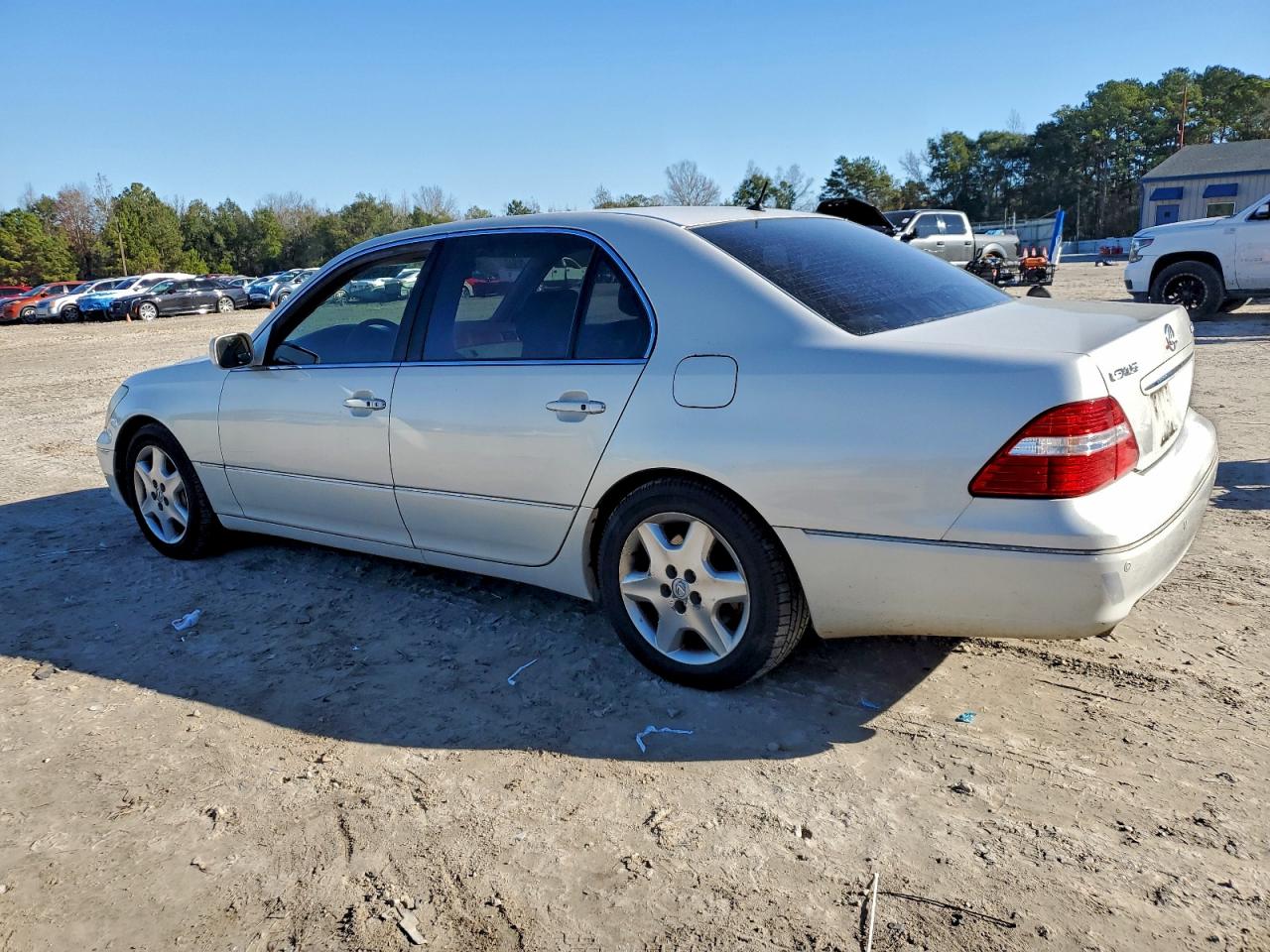 2005 LEXUS LS 430 photo 2