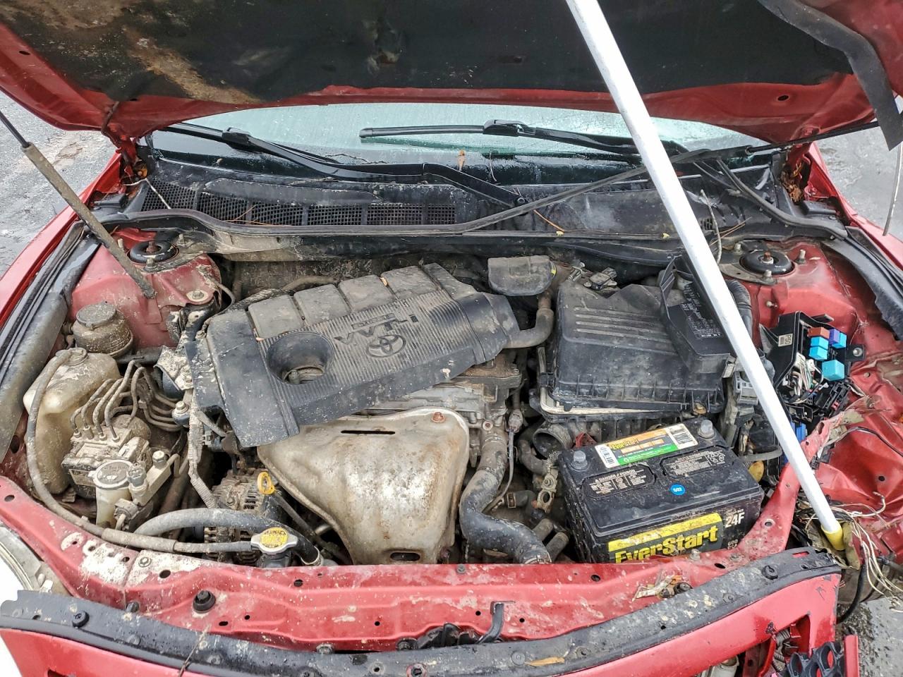 2011 TOYOTA CAMRY BASE photo 11