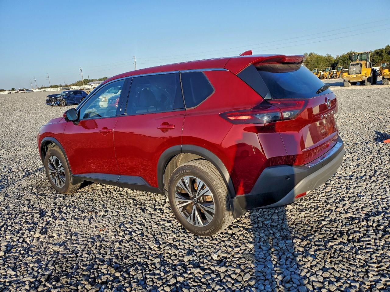 2021 NISSAN ROGUE SV photo 2