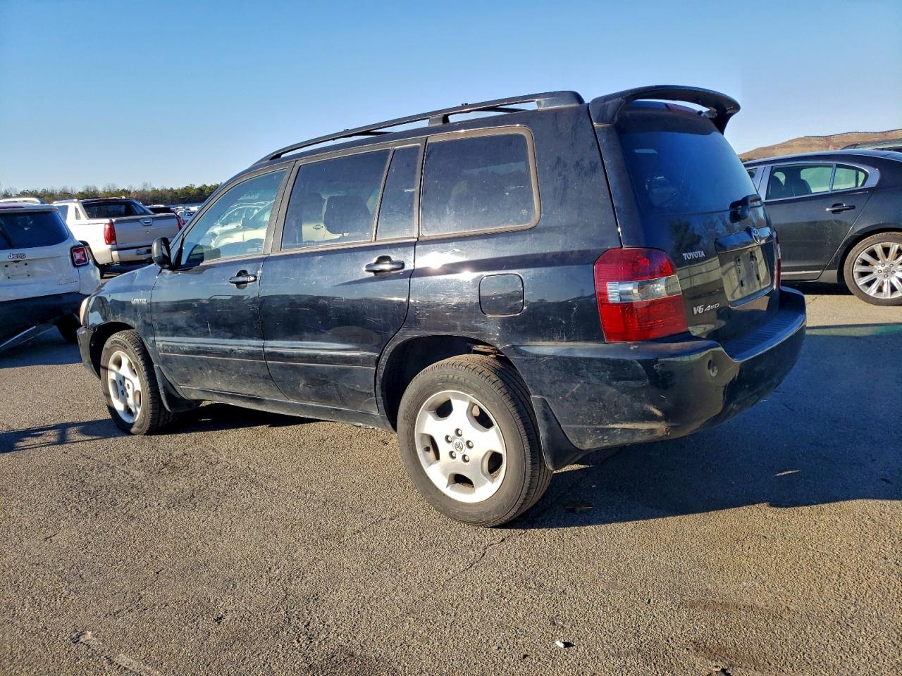 2005 TOYOTA HIGHLANDER LIMITED photo 2