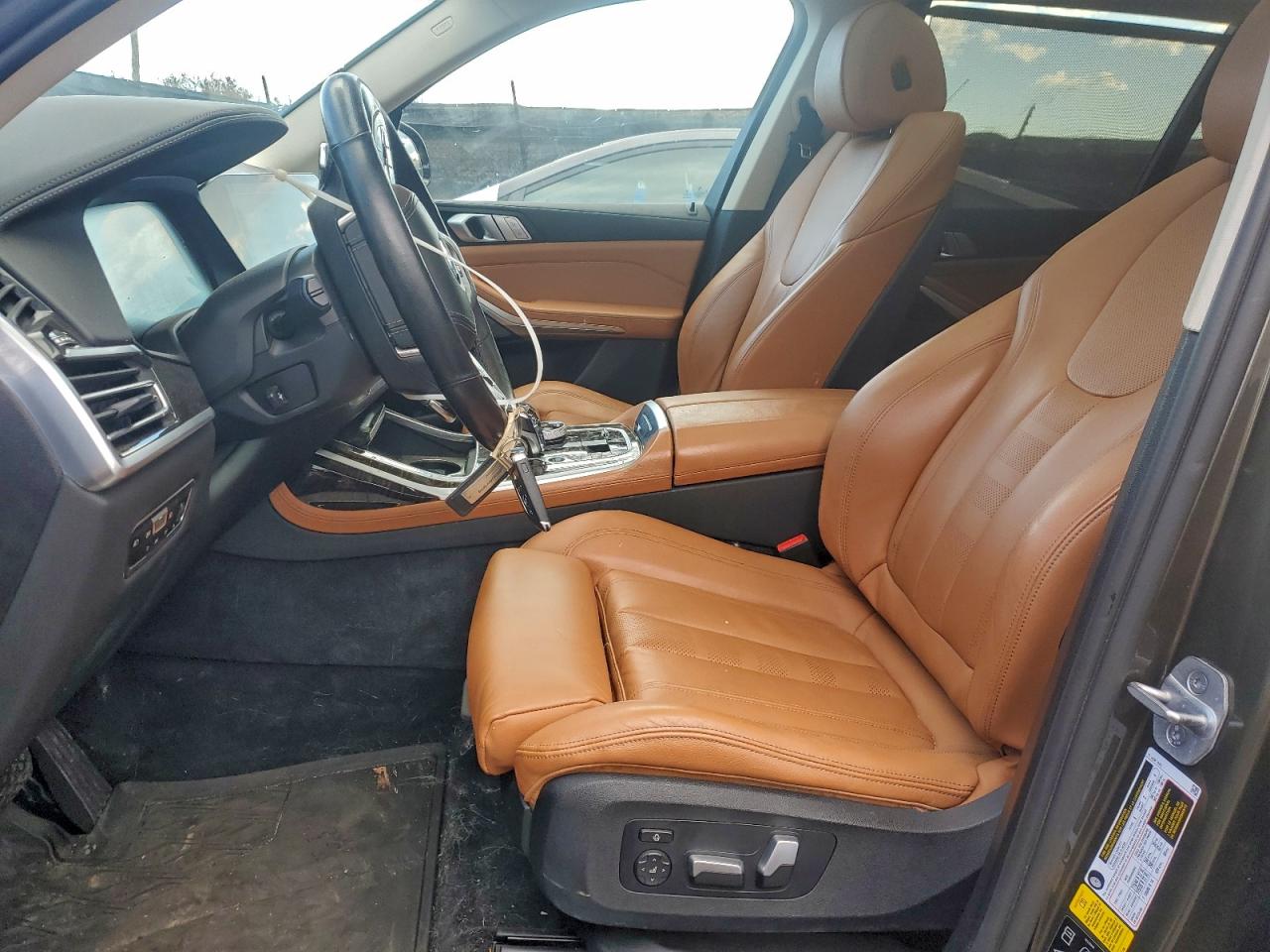 2021 BMW X7 XDRIVE40I photo 7