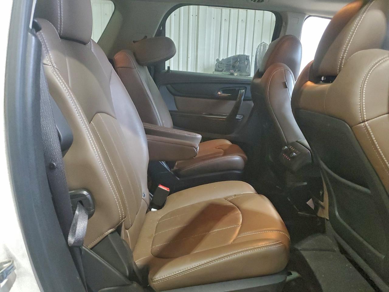 2015 GMC ACADIA SLT-2 photo 10