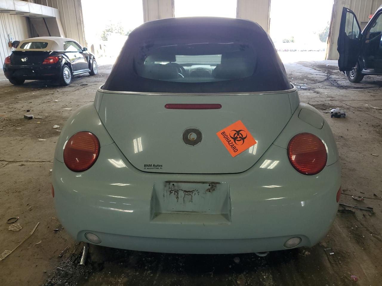 2005 VOLKSWAGEN NEW BEETLE GLS photo 6
