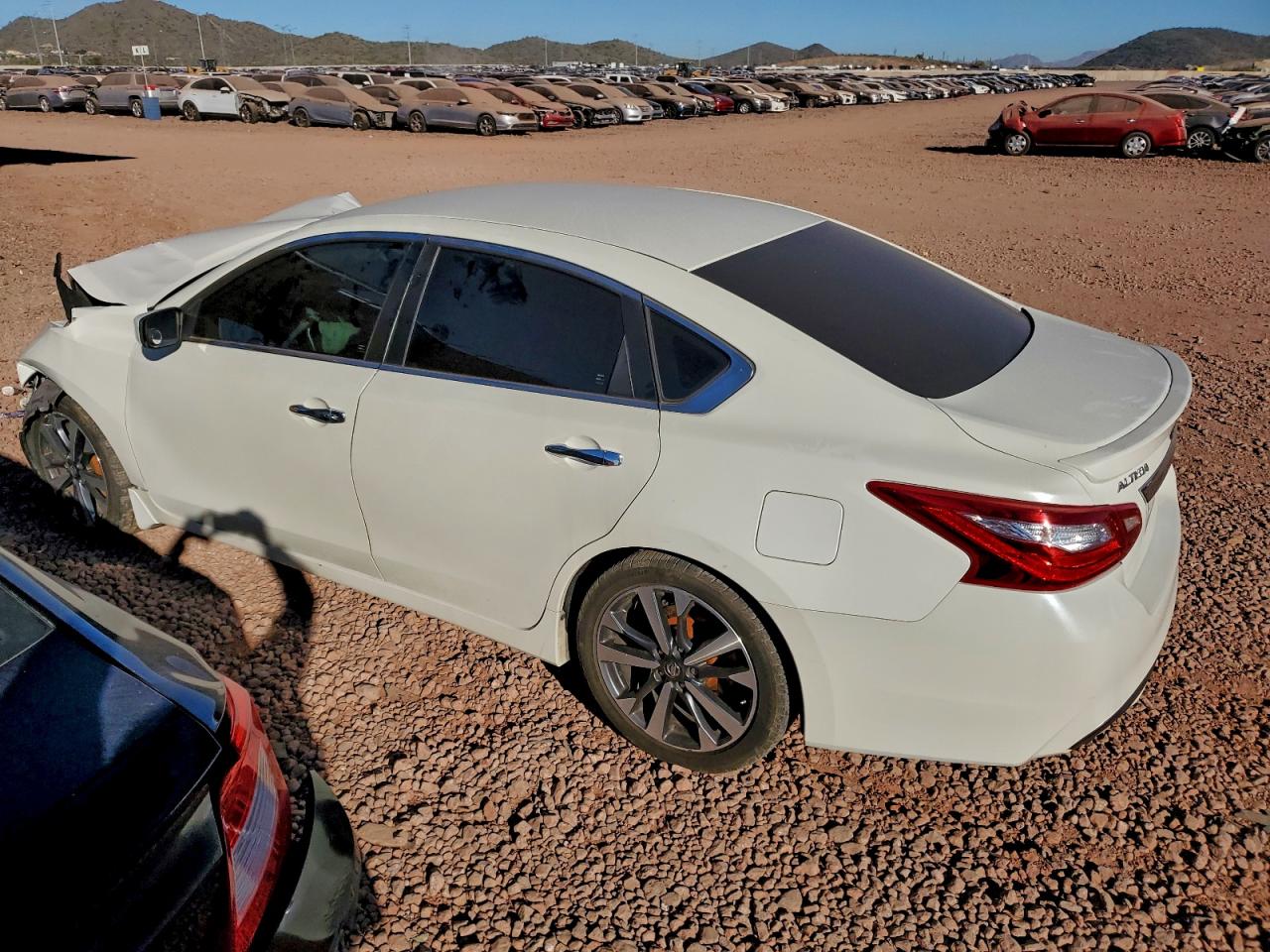 2016 NISSAN ALTIMA 2.5 photo 2