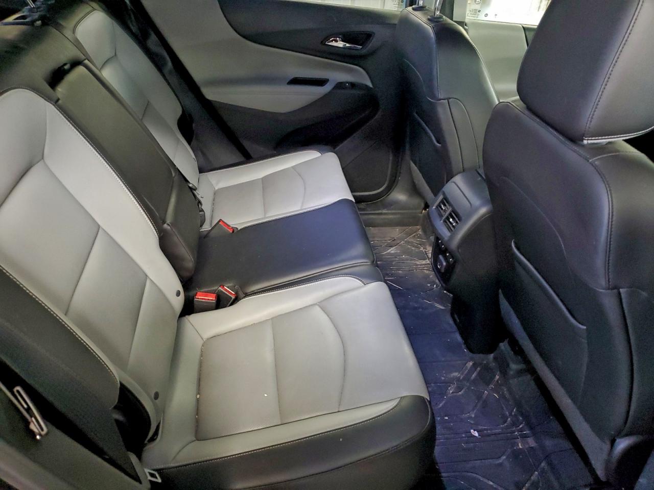2019 CHEVROLET EQUINOX PREMIER photo 11