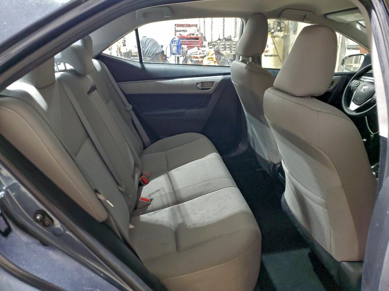 2016 TOYOTA COROLLA LE photo 19