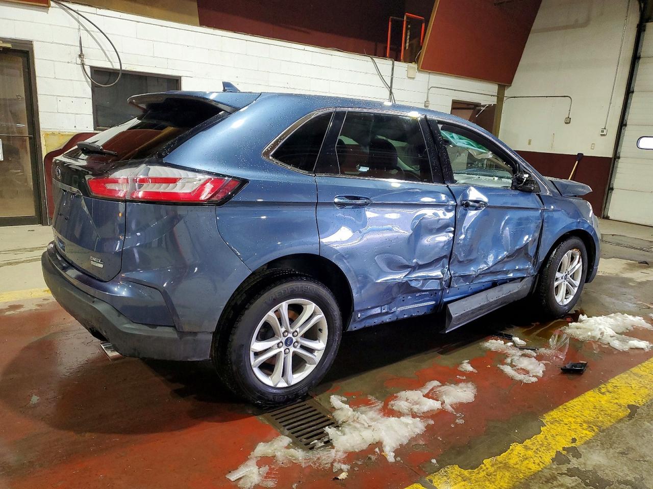 2019 FORD EDGE SEL photo 3