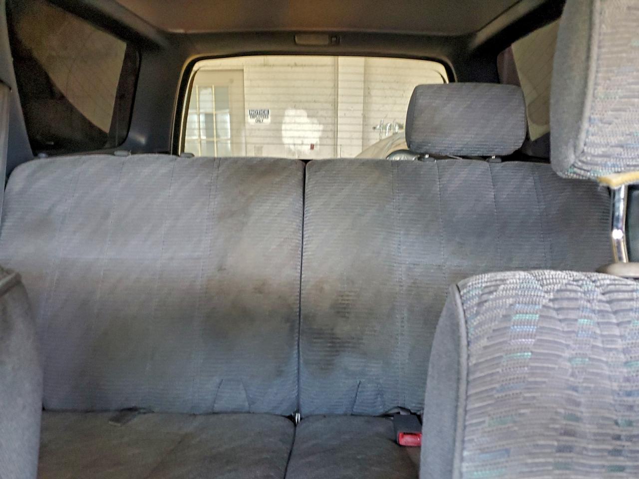 1998 TOYOTA 4RUNNER SR5 photo 10