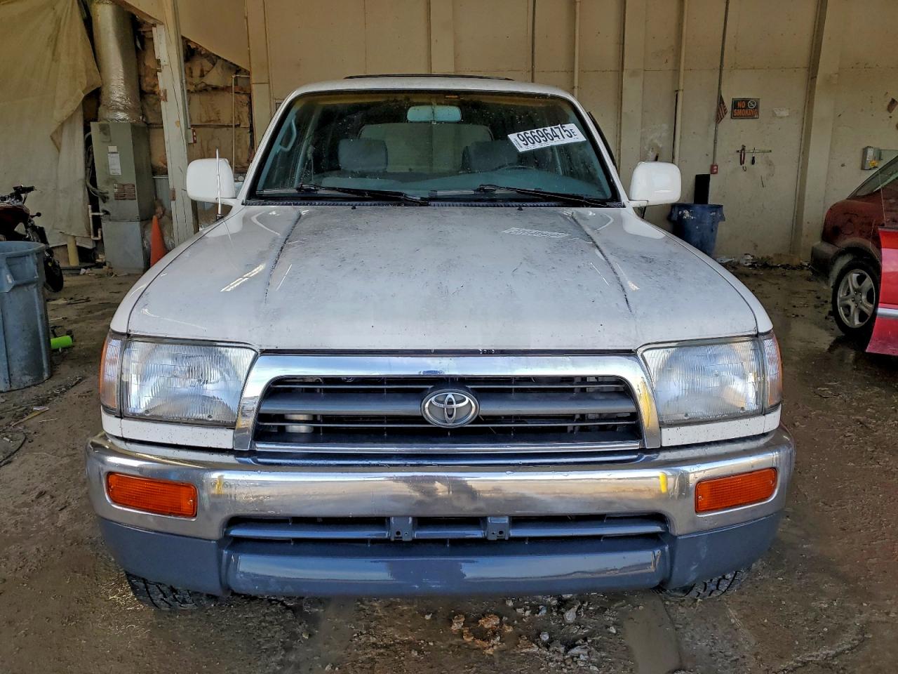 1998 TOYOTA 4RUNNER SR5 photo 5