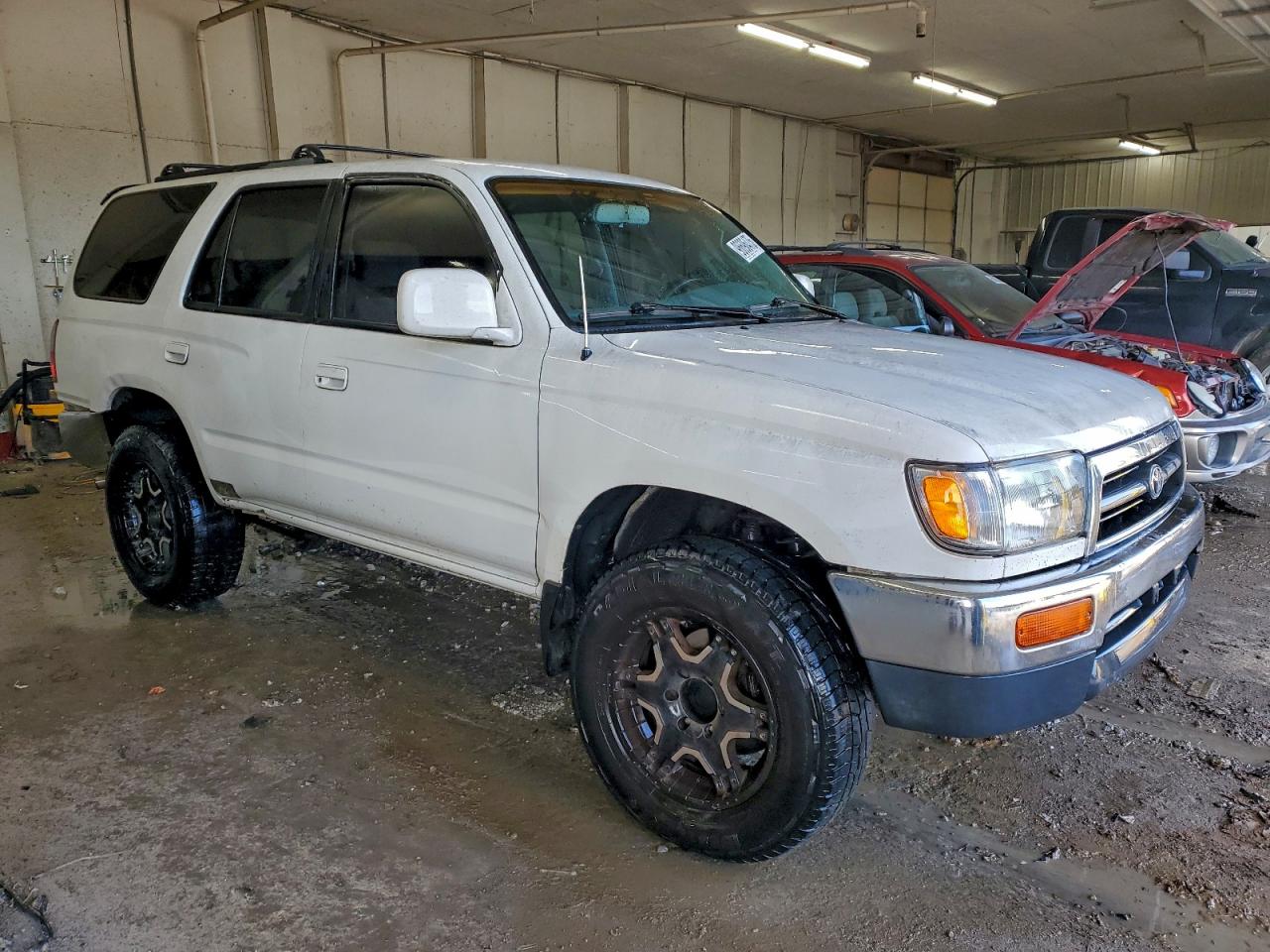 1998 TOYOTA 4RUNNER SR5 photo 4