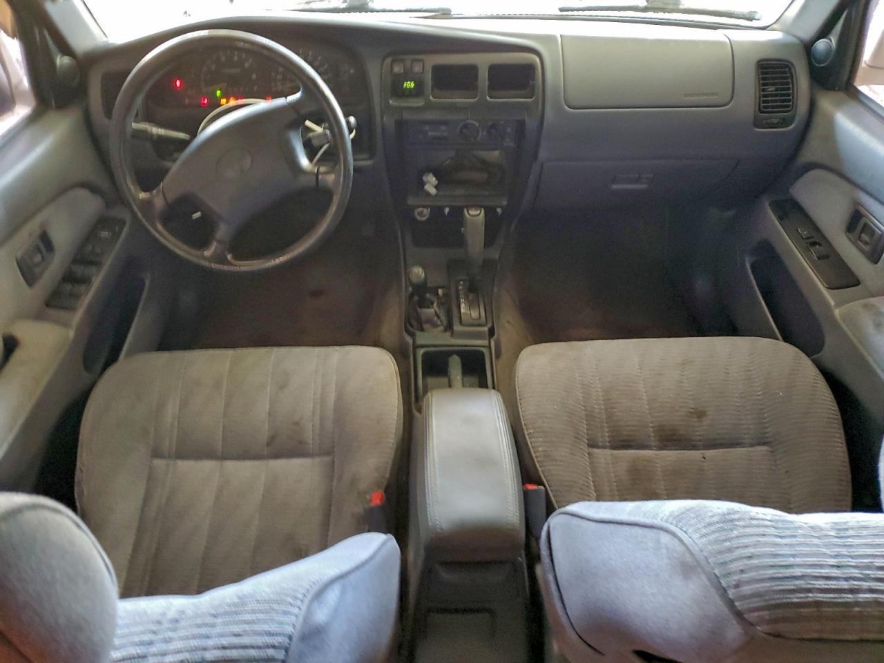 1998 TOYOTA 4RUNNER SR5 photo 8