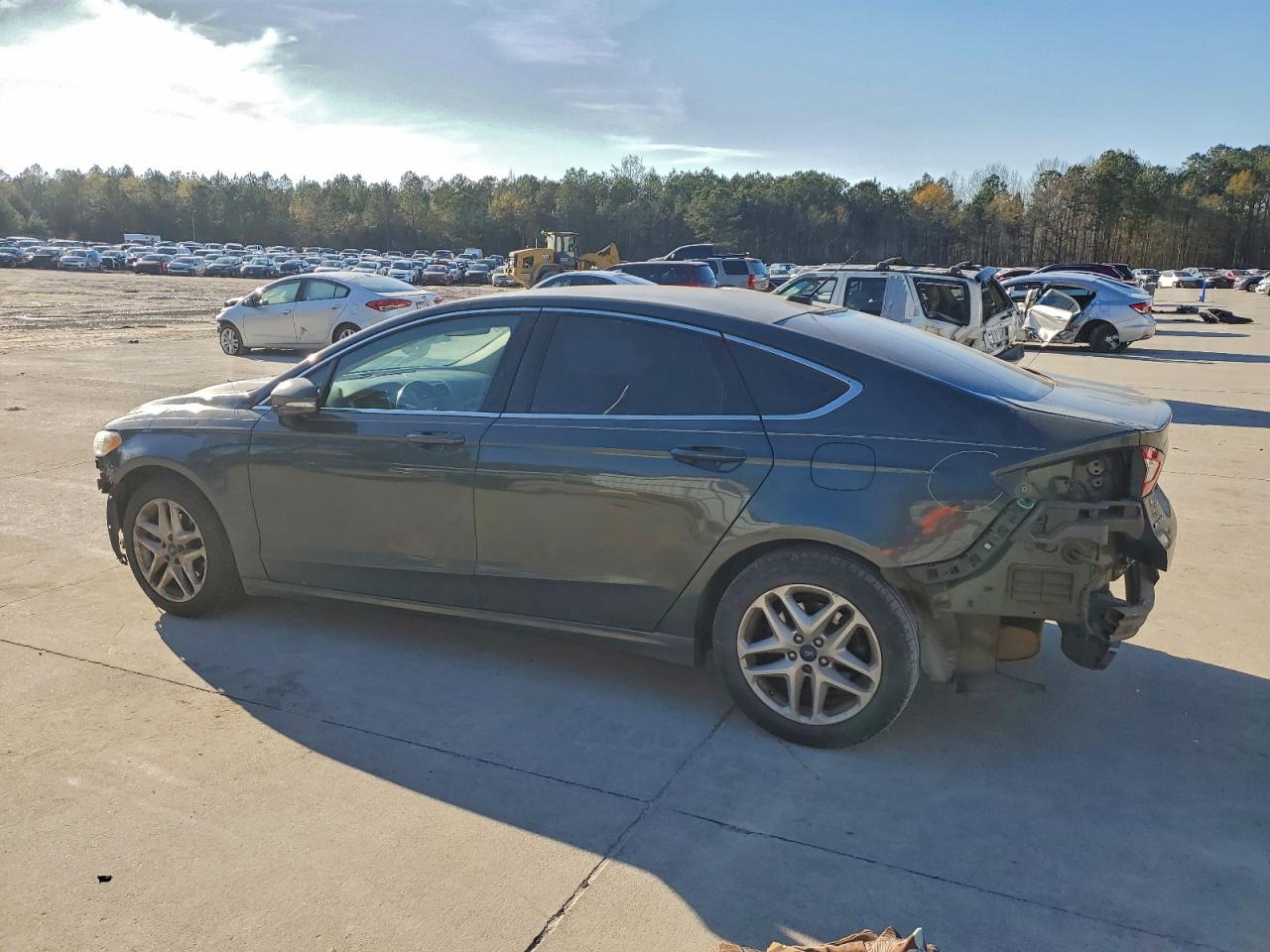 2015 FORD FUSION SE photo 2