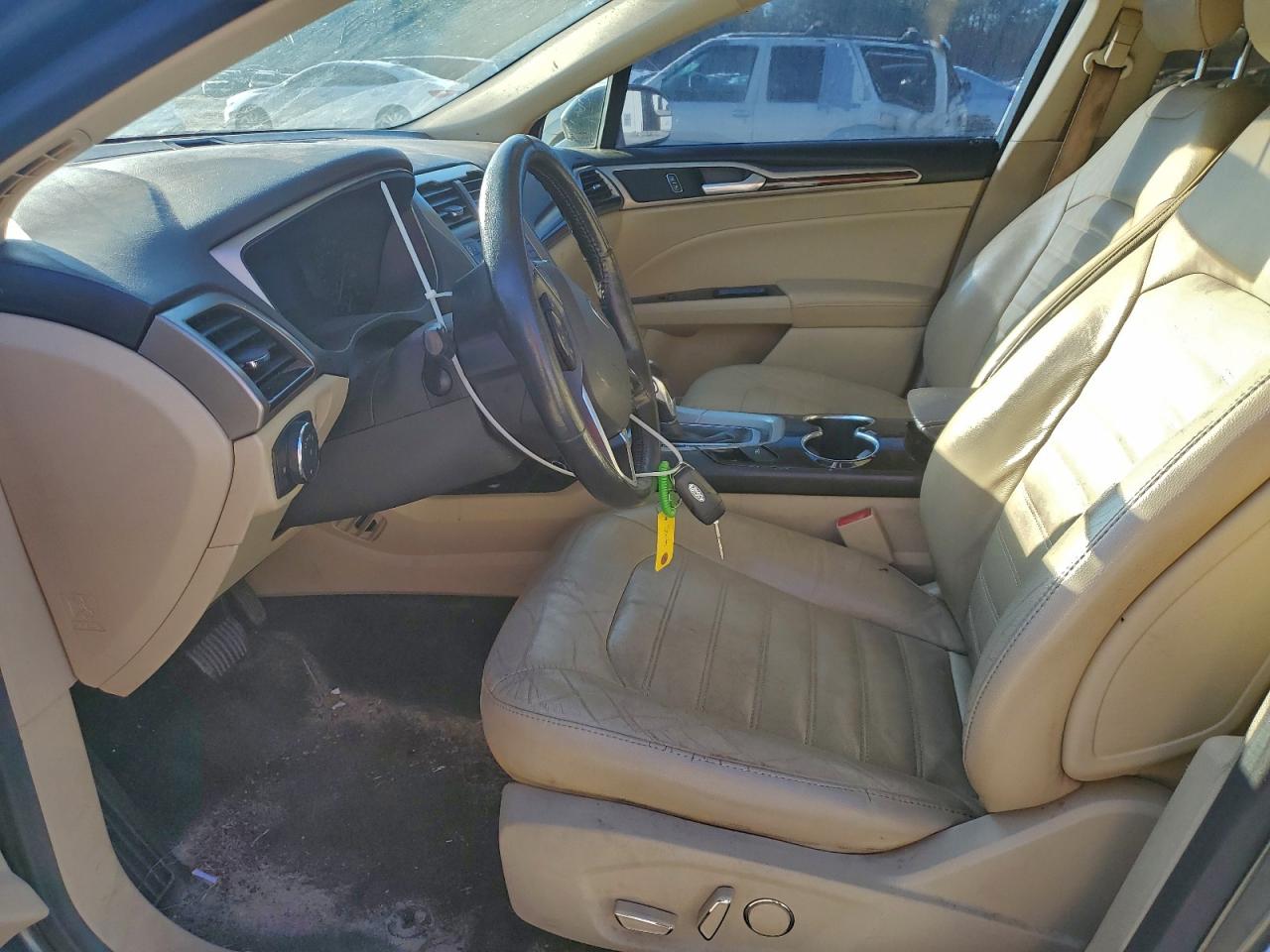 2015 FORD FUSION SE photo 7