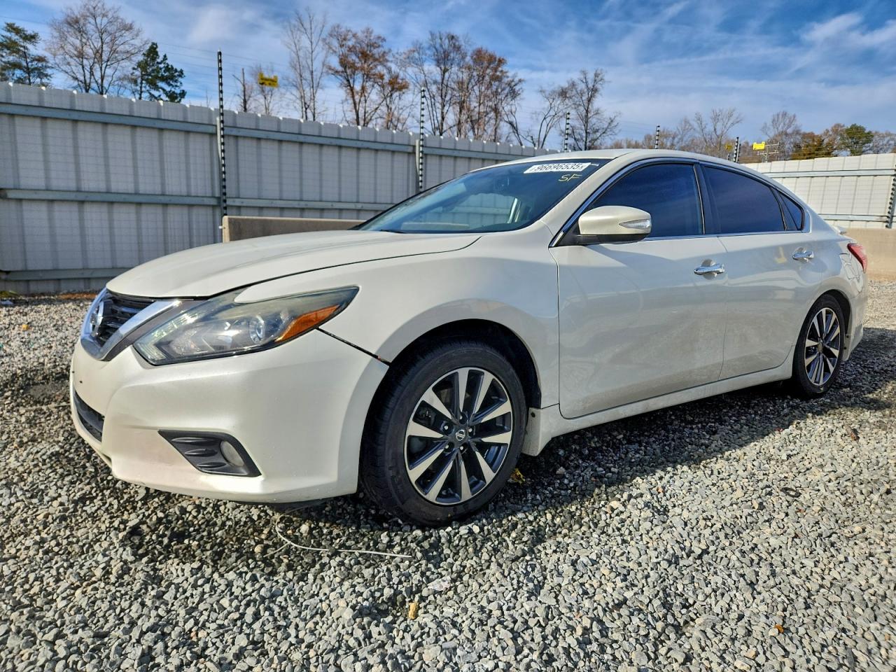 2017 NISSAN ALTIMA