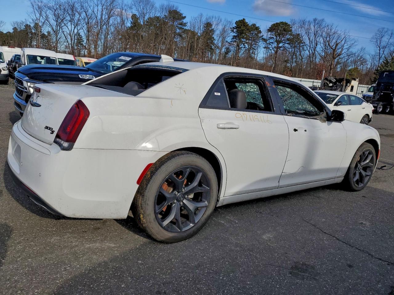2021 CHRYSLER 300 S photo 3