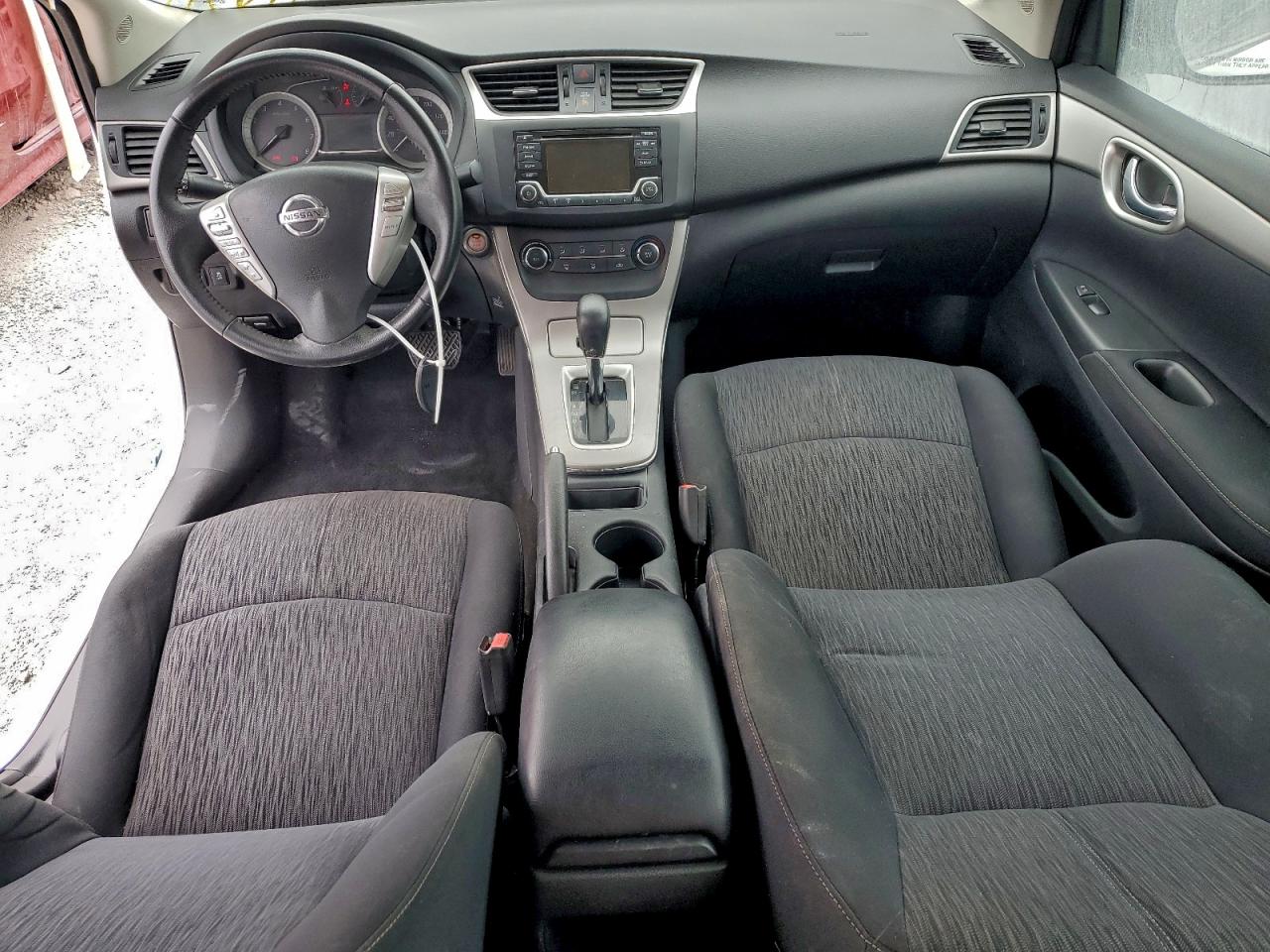 2015 NISSAN SENTRA S photo 8