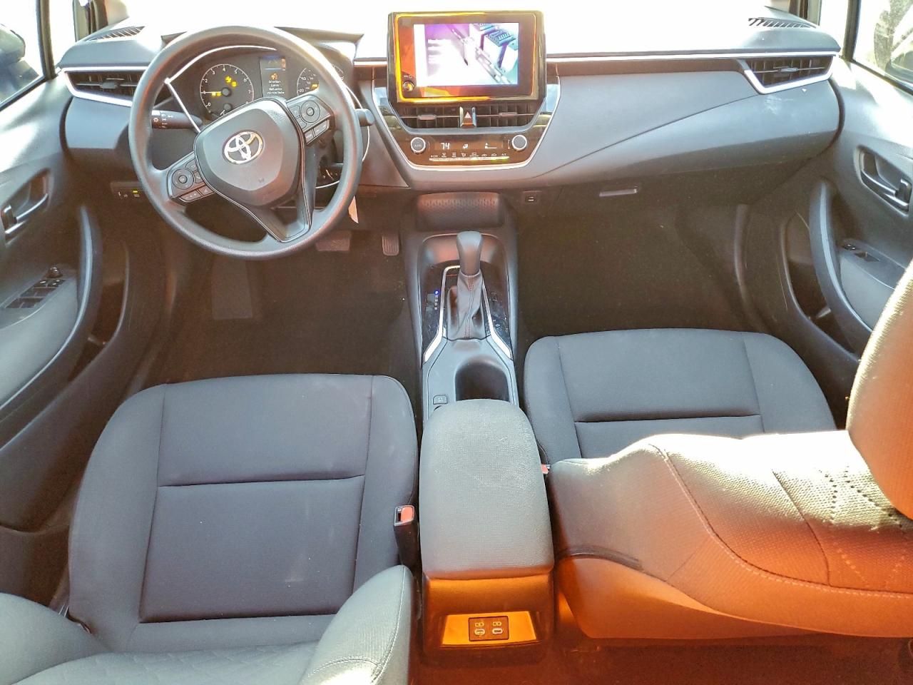 2024 TOYOTA COROLLA LE photo 8