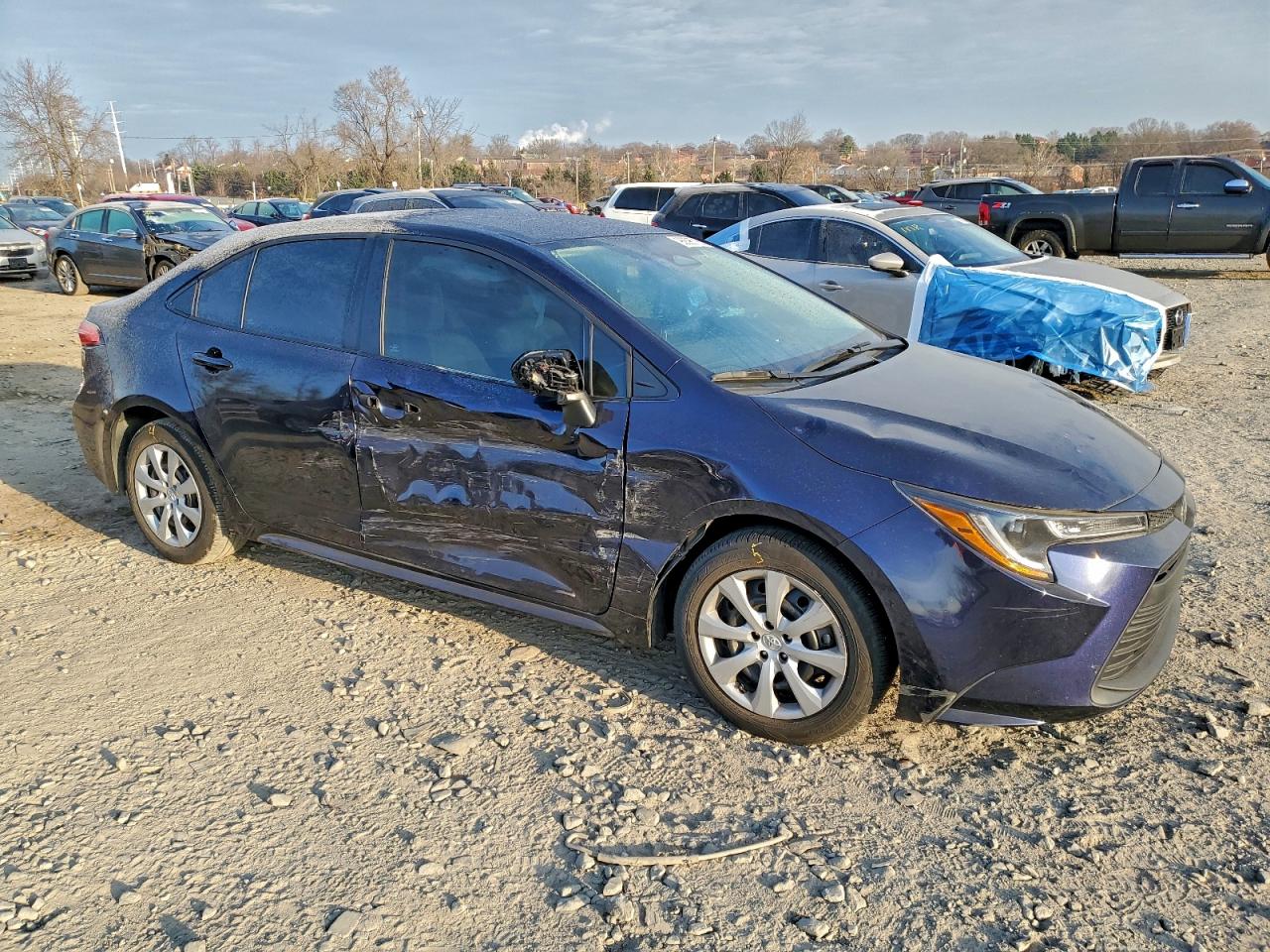 2024 TOYOTA COROLLA LE photo 4