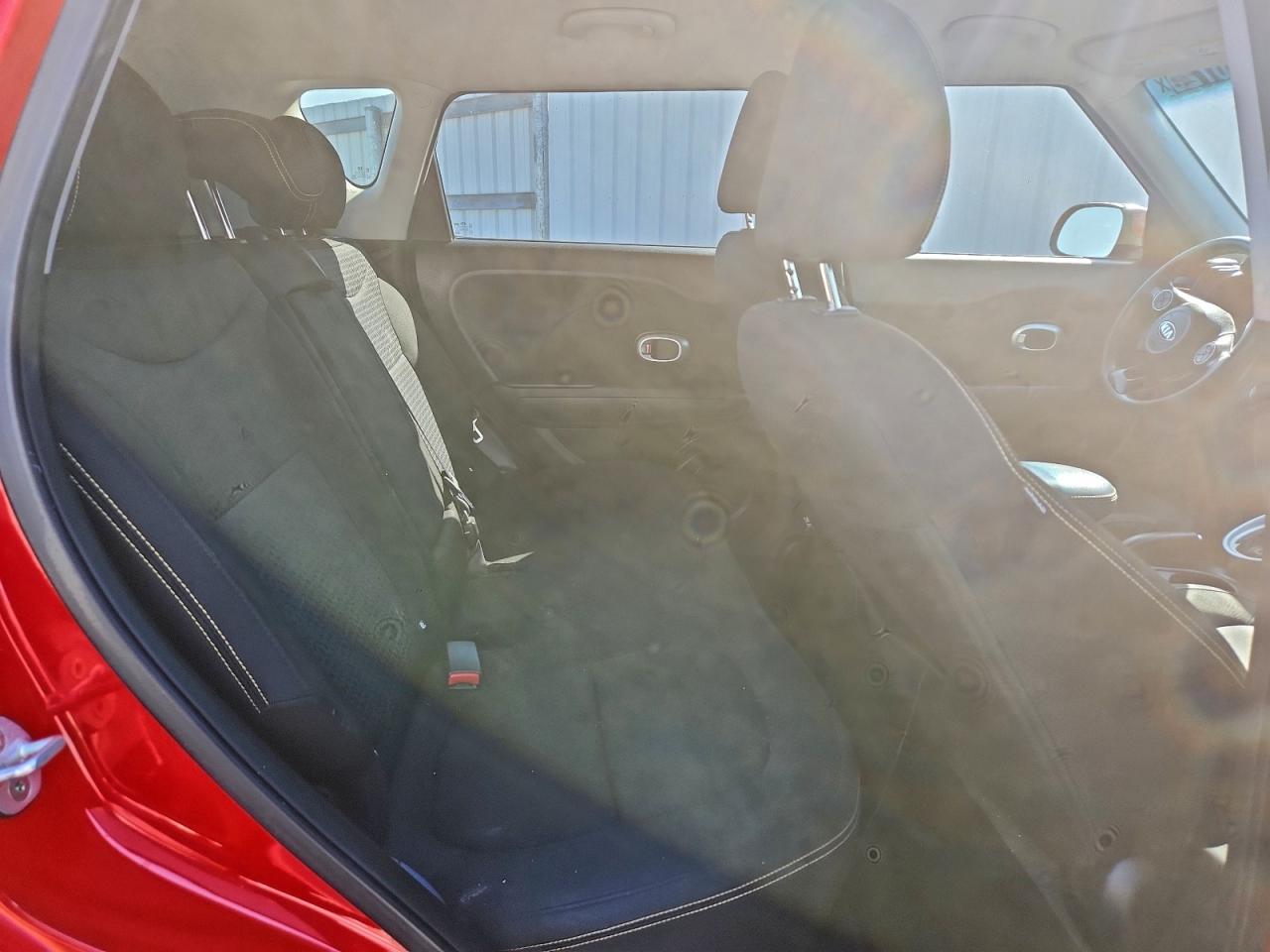 2016 KIA SOUL + photo 10