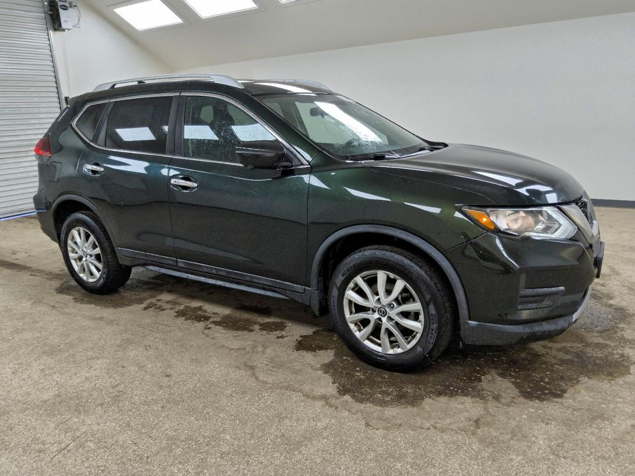 2018 NISSAN ROGUE S photo 4