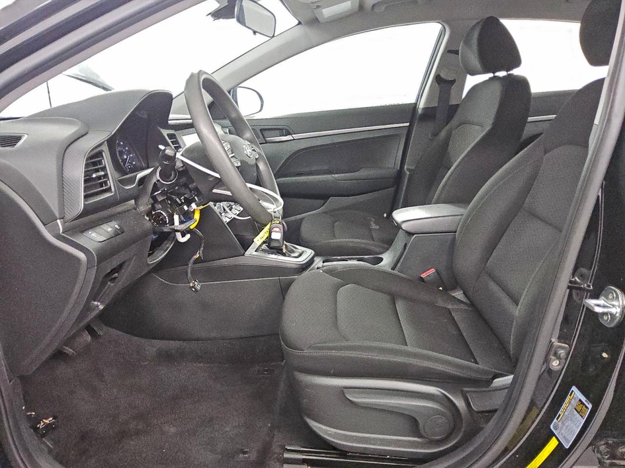 2020 HYUNDAI ELANTRA SE photo 7