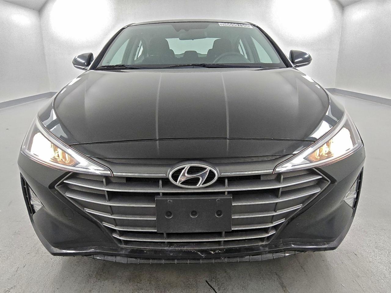 2020 HYUNDAI ELANTRA SE photo 5