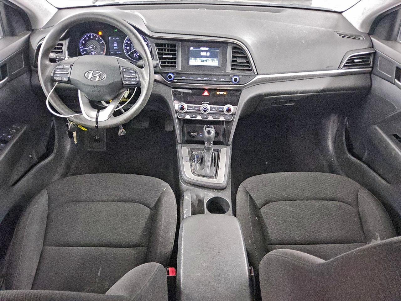 2020 HYUNDAI ELANTRA SE photo 8