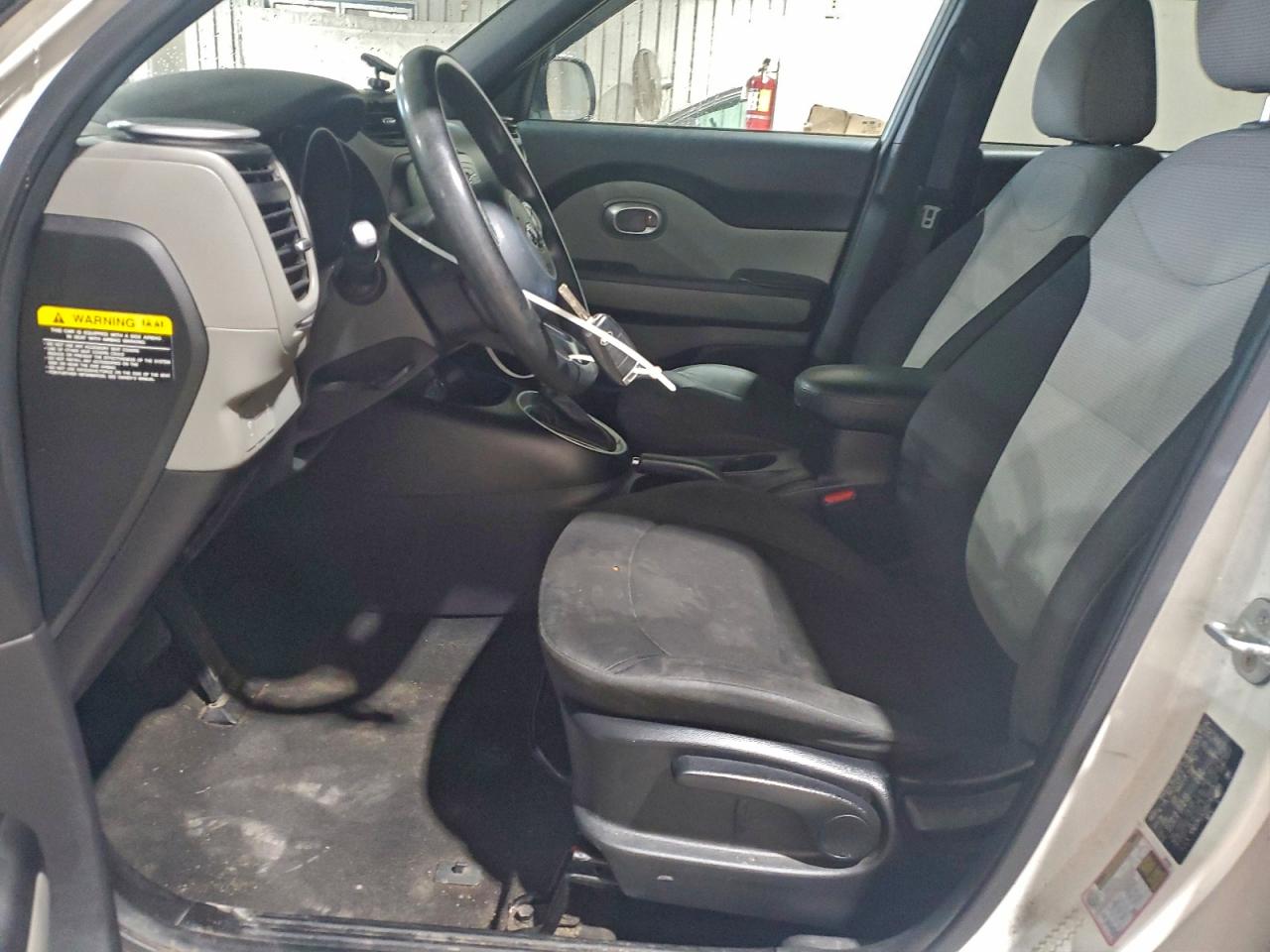 2016 KIA SOUL photo 7