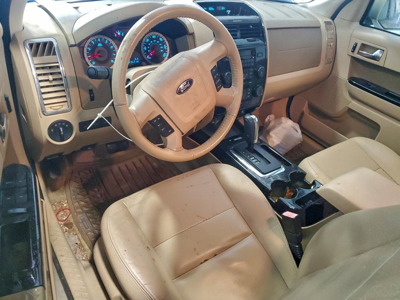 2011 FORD ESCAPE LIMITED photo 8