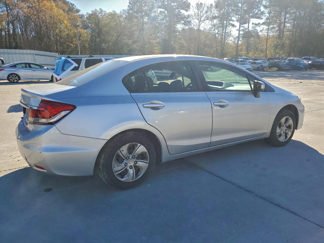 2015 HONDA CIVIC LX photo 3